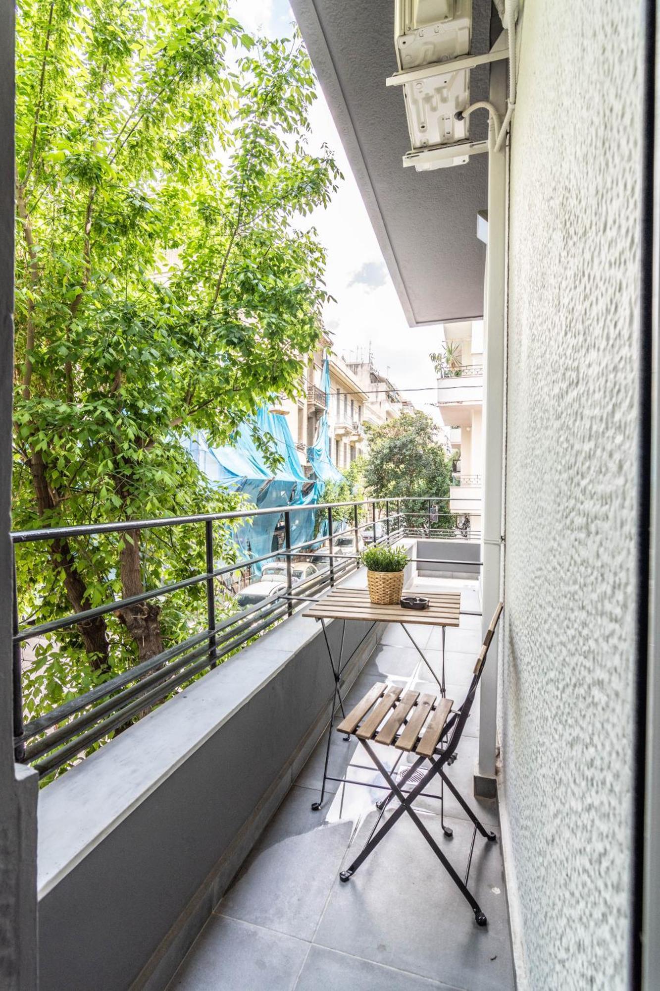 Aris Premium Accommodations Athen Exterior foto