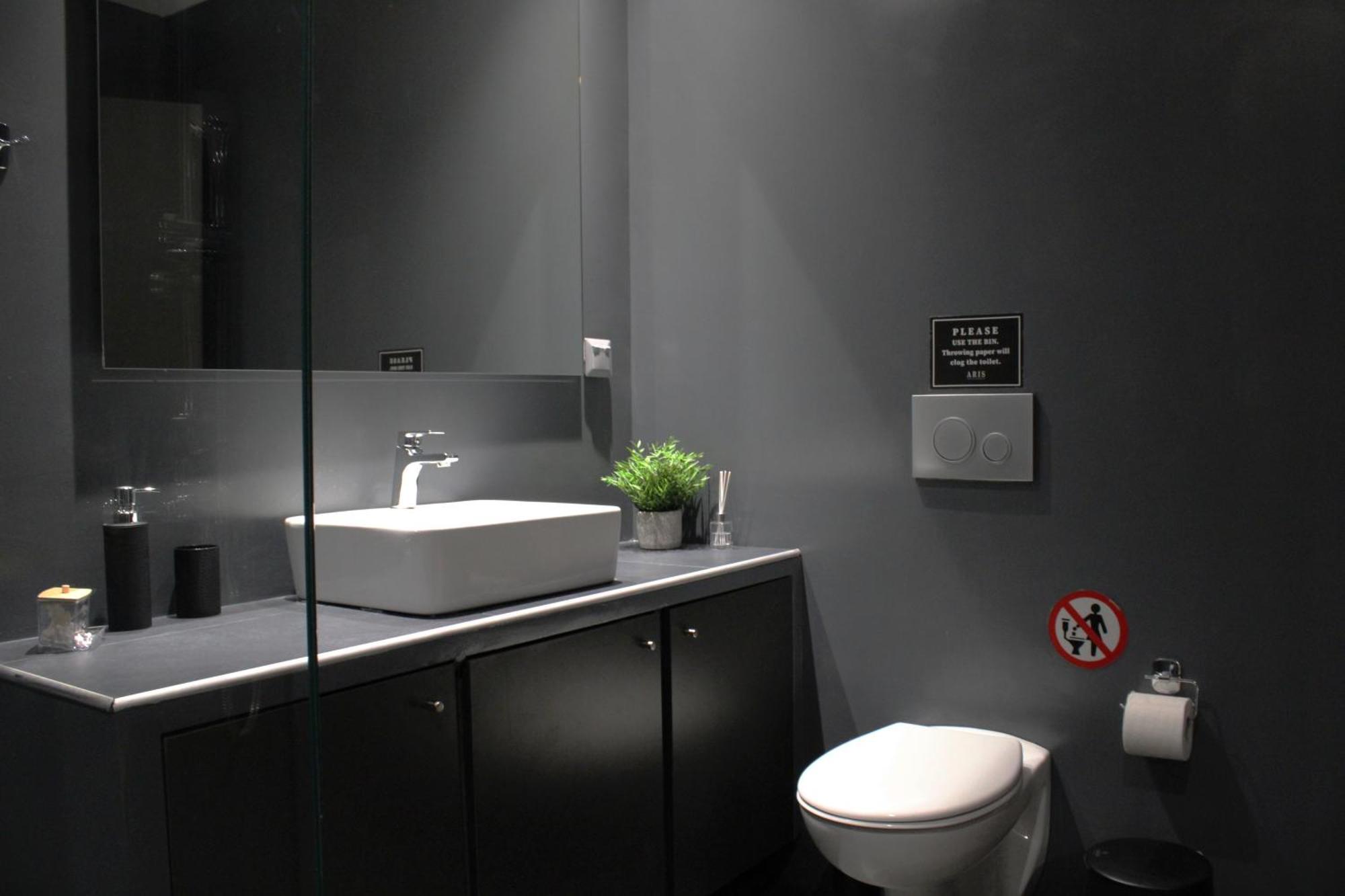 Aris Premium Accommodations Athen Zimmer foto